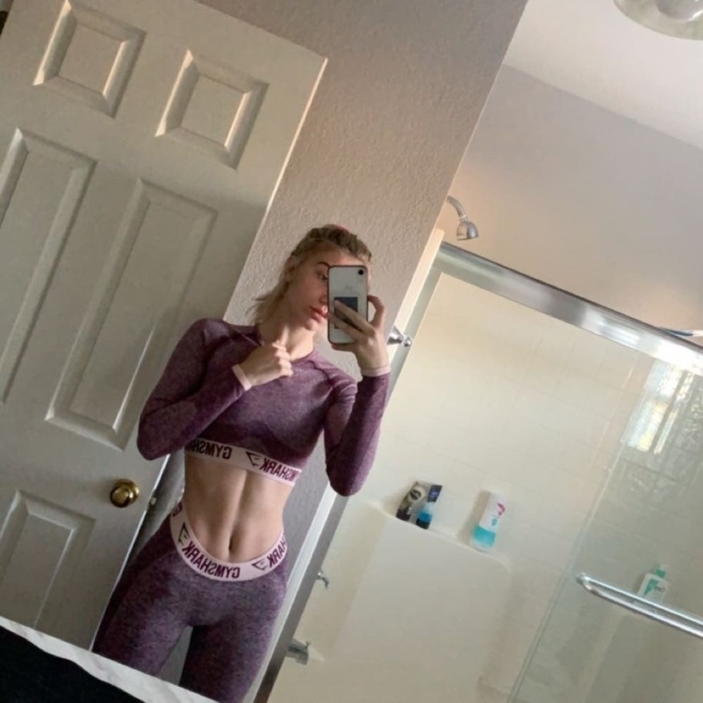 Gymshark set leggings and crop top